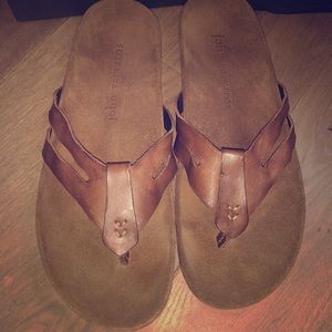 John Varvatos Artisan Thong Sandal (Men’s)